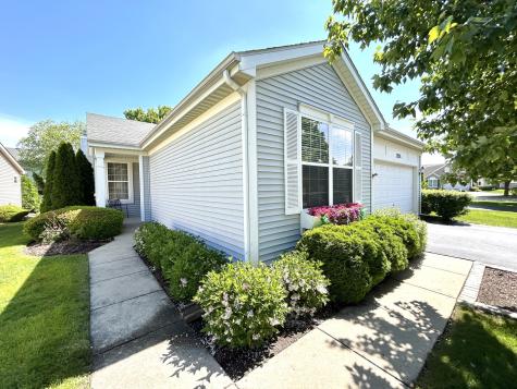 21224 Montclare Lake Drive Crest Hill IL 60403