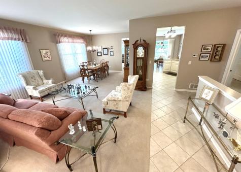 21224 Montclare Lake Drive Crest Hill IL 60403