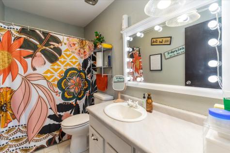 605 Sherwood Glen Princeton IL 61356