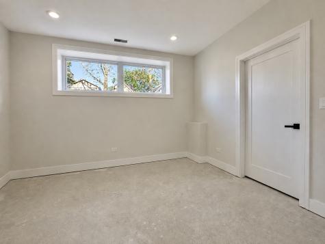 4020 North Francisco Avenue Chicago IL 60618
