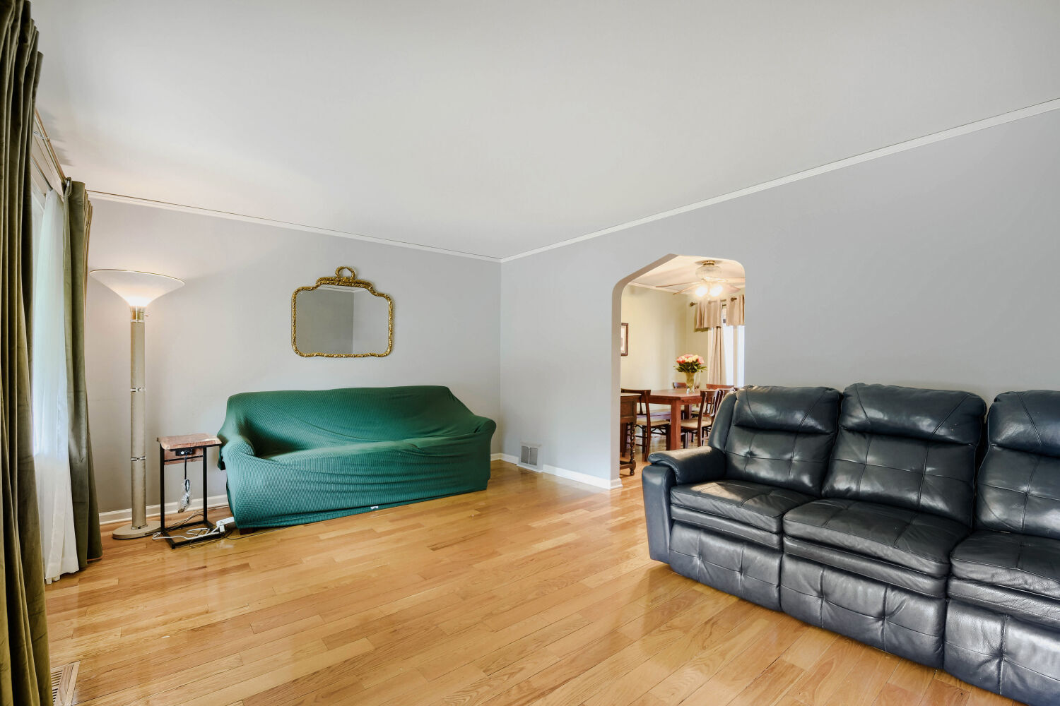 3734 West 107th Street Chicago IL 60655