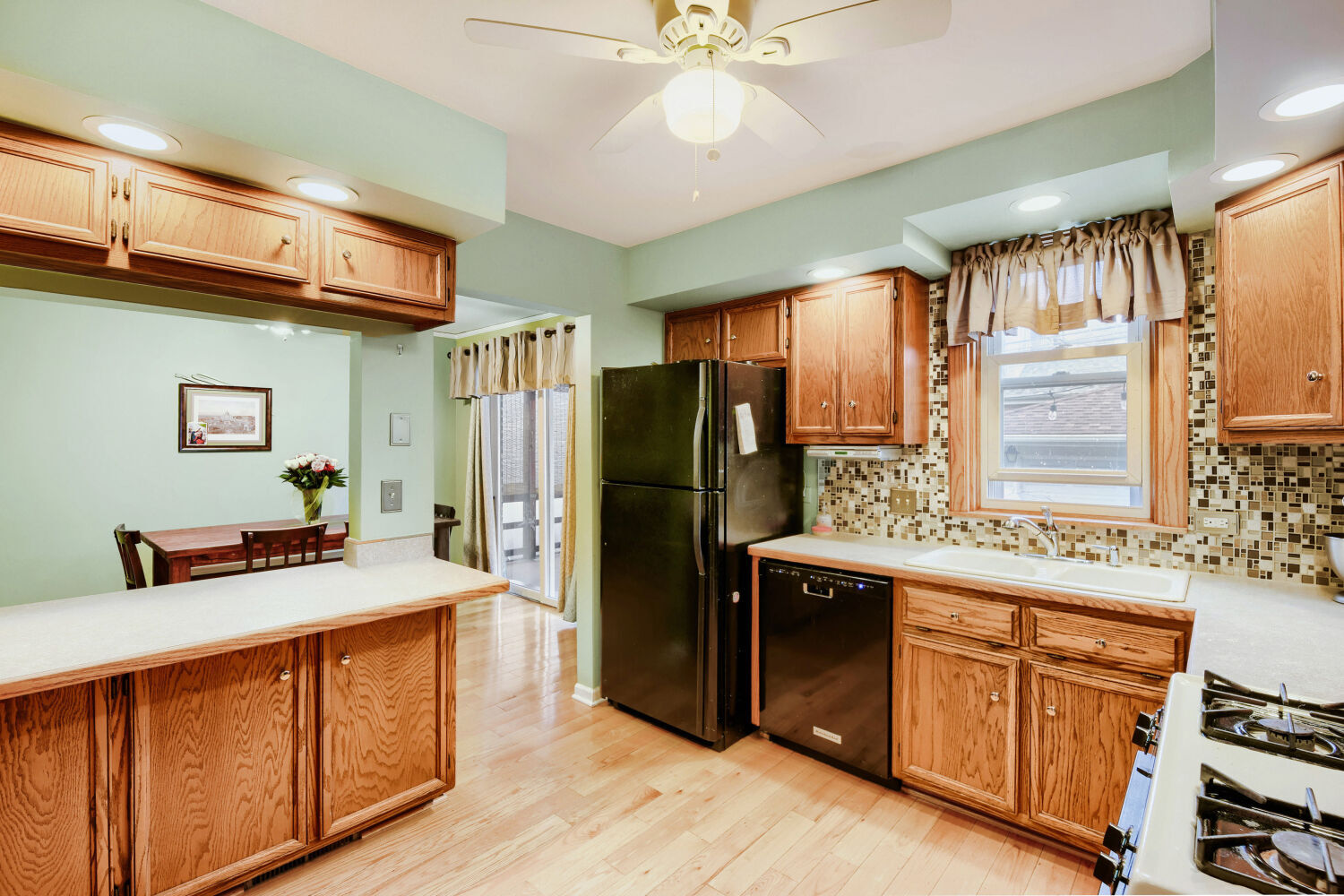 3734 West 107th Street Chicago IL 60655