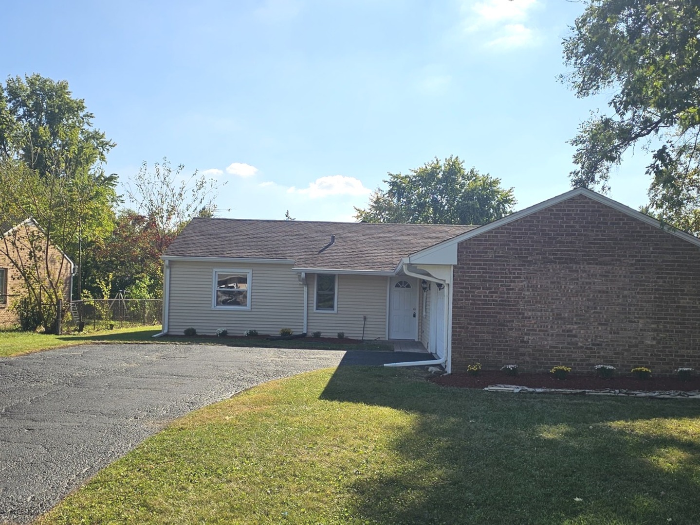 157 Vernon Drive Bolingbrook IL 60440