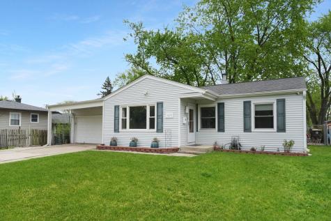 1817 Poplar Avenue Hanover Park IL 60133