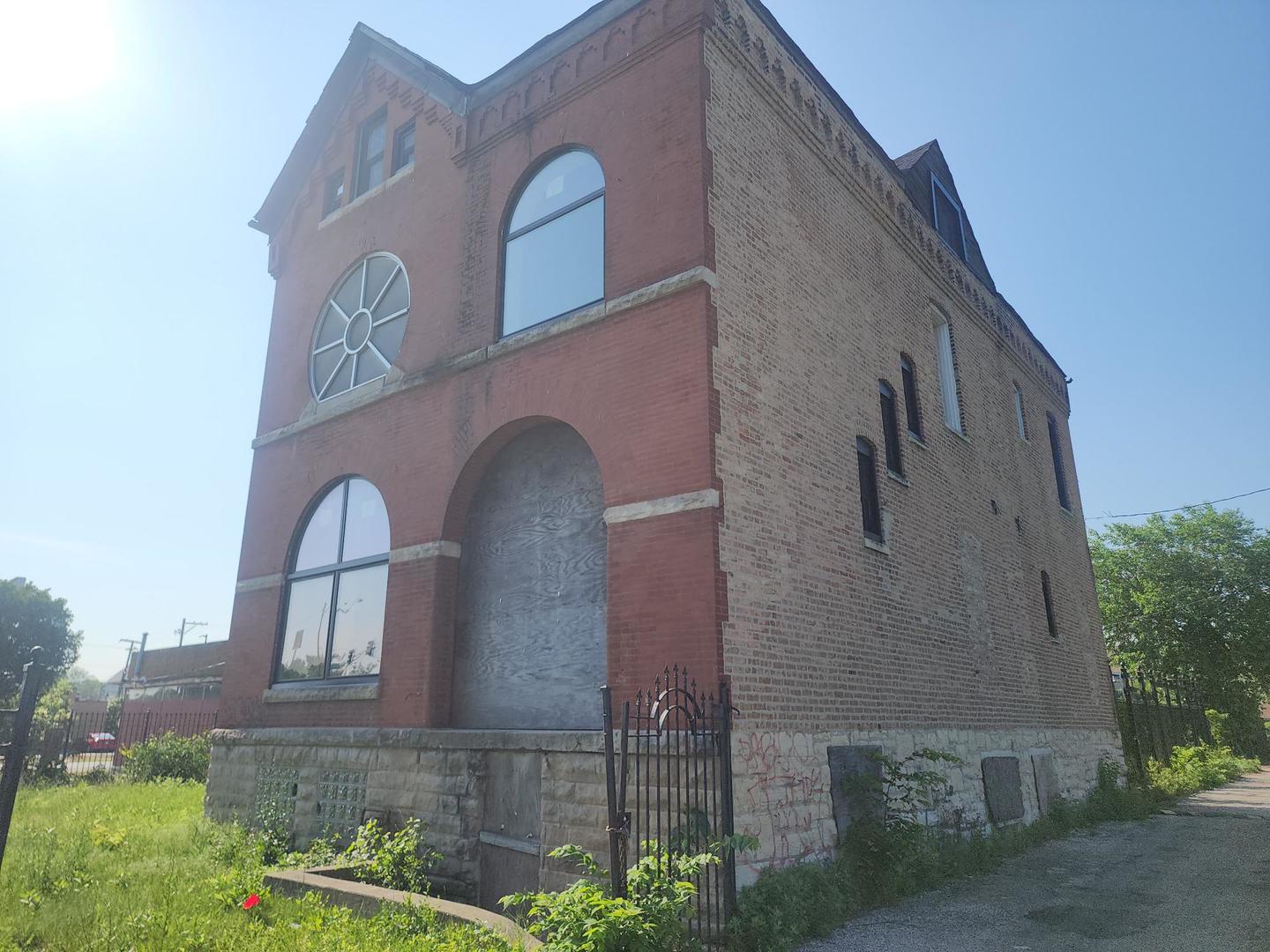 311 West Garfield Boulevard Chicago IL 60621