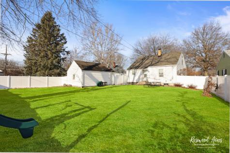 1340 Lennington Circle NE Kankakee IL 60901
