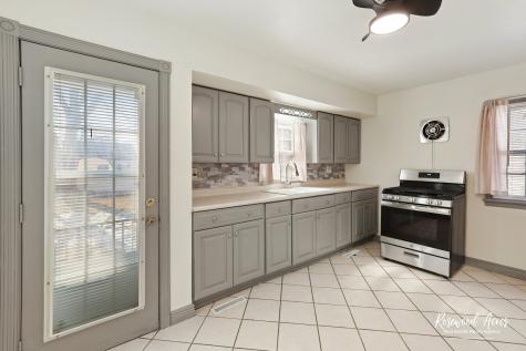 1340 Lennington Circle NE Kankakee IL 60901