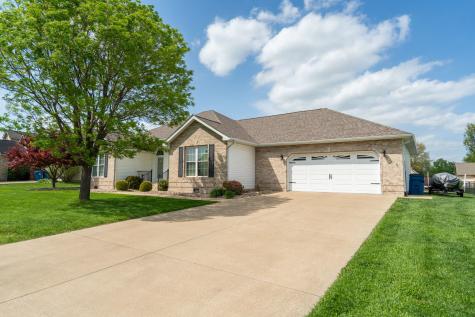 1106 Daybreak Drive Marion IL 62959