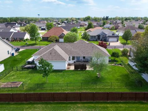 1106 Daybreak Drive Marion IL 62959