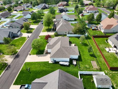 1106 Daybreak Drive Marion IL 62959