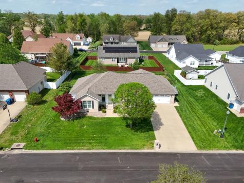 1106 Daybreak Drive Marion IL 62959