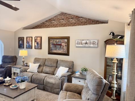 1106 Daybreak Drive Marion IL 62959