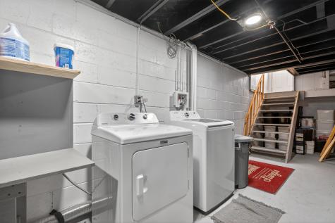 320 Chalmers Street Geneva IL 60134