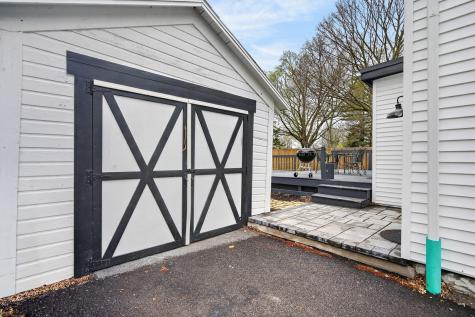 320 Chalmers Street Geneva IL 60134