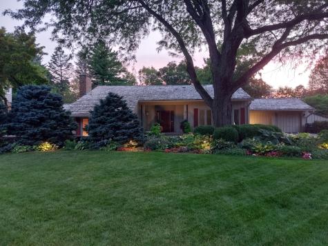 738 Spruce Street Barrington IL 60010