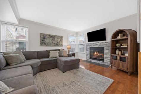 1398 Newcastle Court Bartlett IL 60103