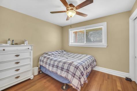 256 West Kathleen Drive Des Plaines IL 60016