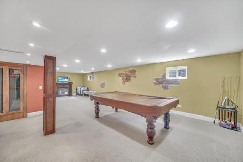 256 West Kathleen Drive Des Plaines IL 60016