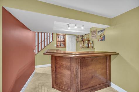 256 West Kathleen Drive Des Plaines IL 60016
