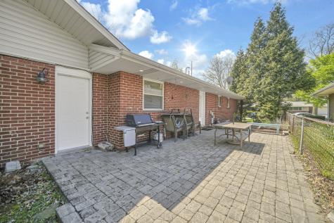 256 West Kathleen Drive Des Plaines IL 60016