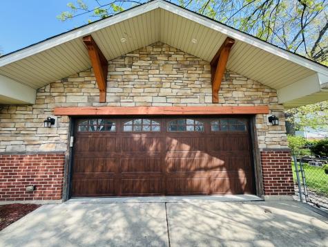 256 West Kathleen Drive Des Plaines IL 60016