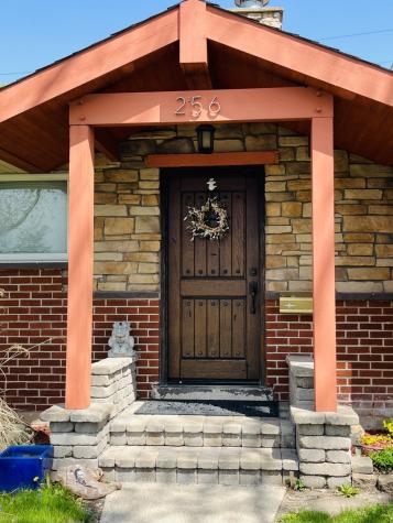 256 West Kathleen Drive Des Plaines IL 60016