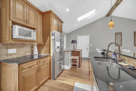 256 West Kathleen Drive Des Plaines IL 60016