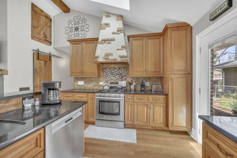 256 West Kathleen Drive Des Plaines IL 60016