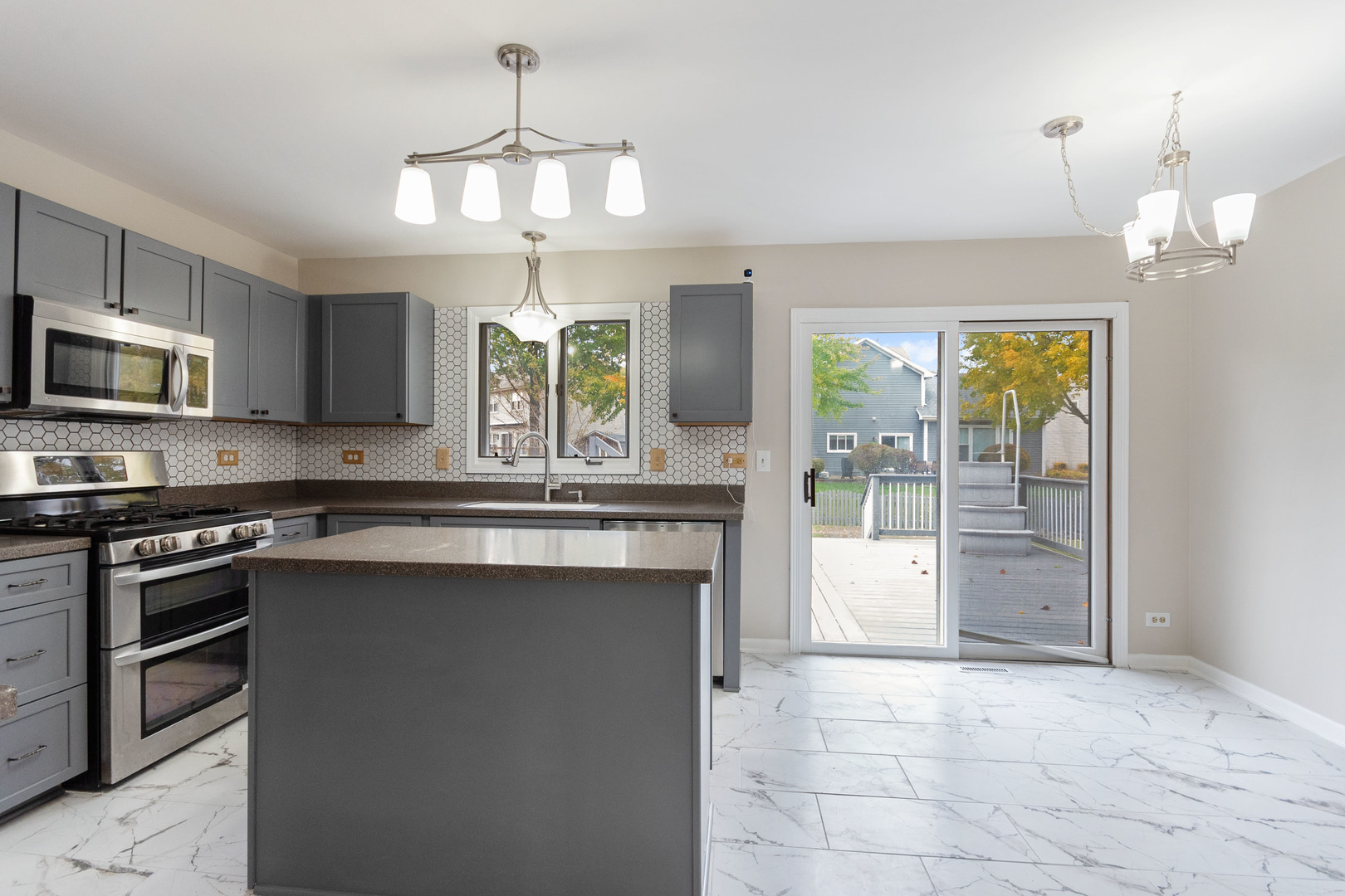 427 Bradford Place Bolingbrook IL 60490