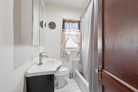 546 West 115th Street Chicago IL 60628