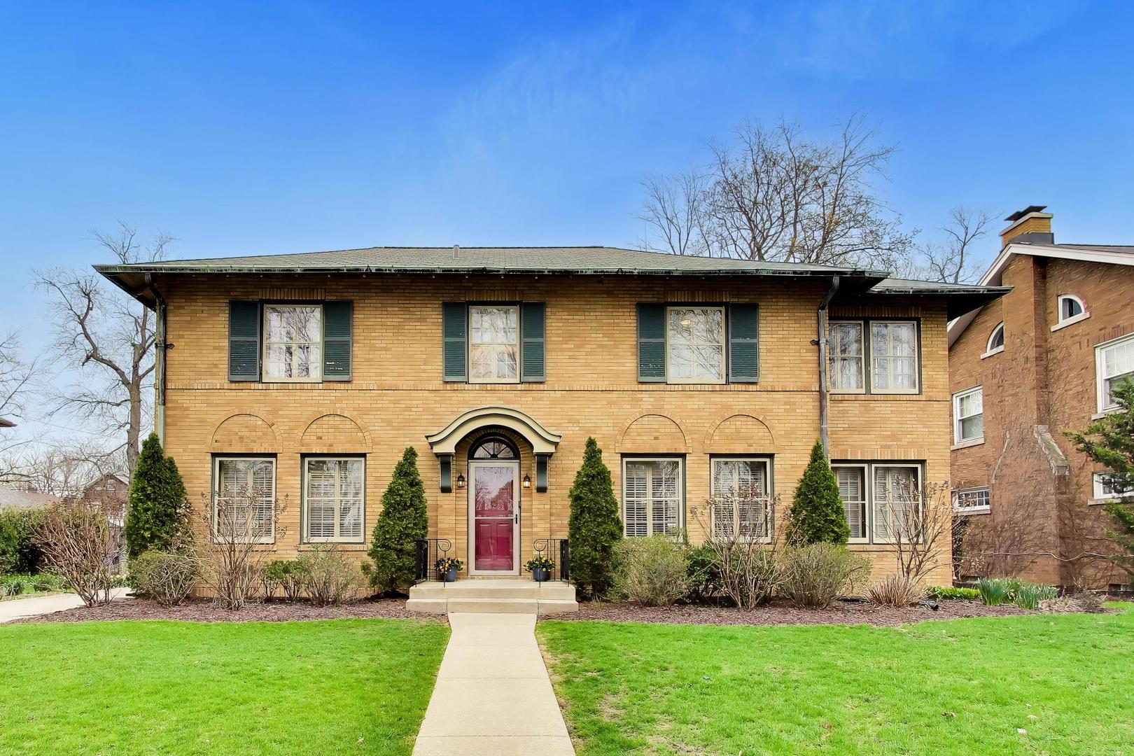 10041 South Hoyne Avenue Chicago IL 60643
