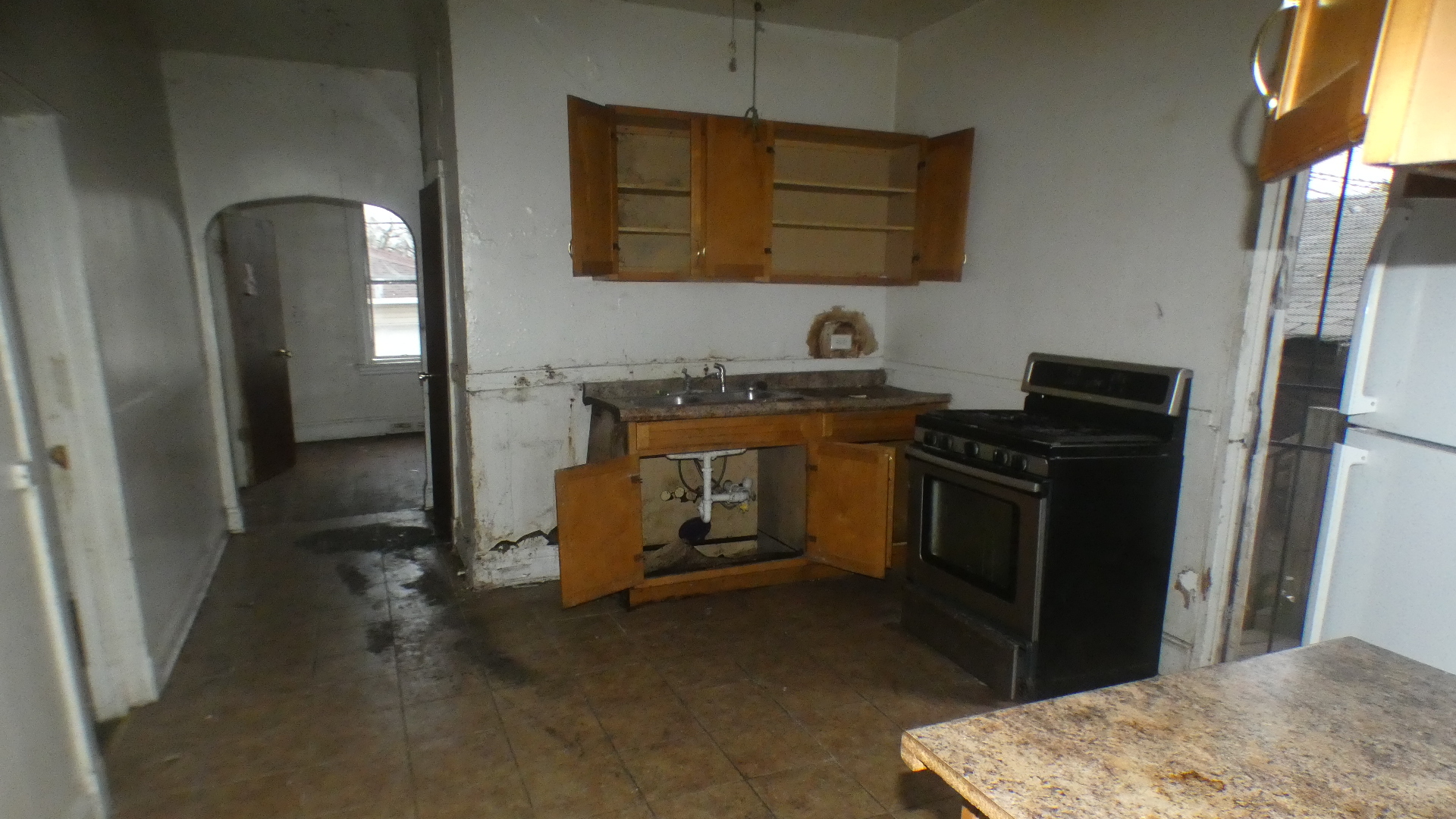 6835 South Oakley Avenue Chicago IL 60636