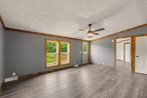 802 Reynolds Drive Charleston IL 61920