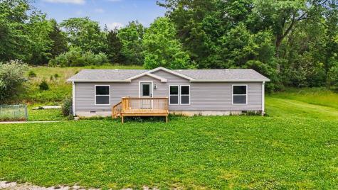 802 Reynolds Drive Charleston IL 61920