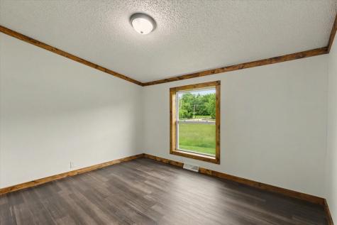 802 Reynolds Drive Charleston IL 61920