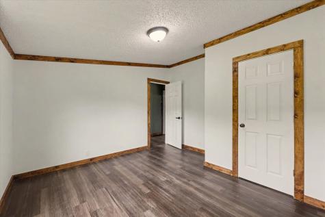 802 Reynolds Drive Charleston IL 61920