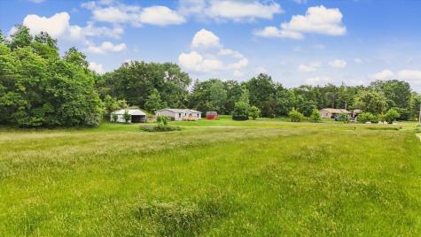 802 Reynolds Drive Charleston IL 61920