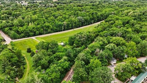 802 Reynolds Drive Charleston IL 61920