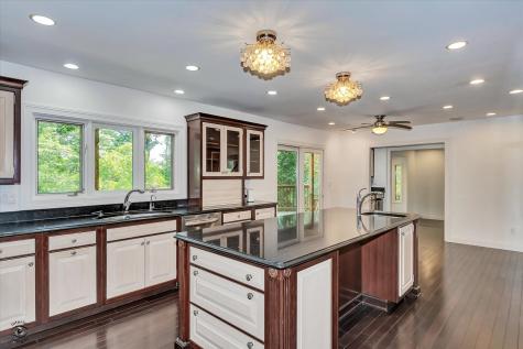 2471 Girard Turn Kankakee IL 60901