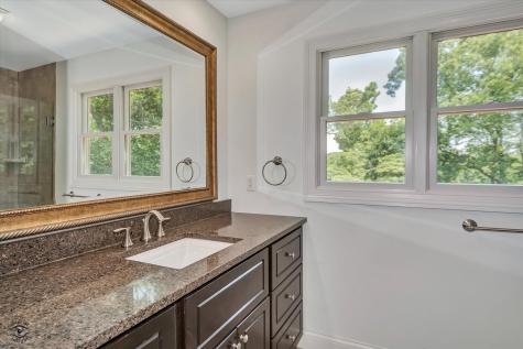 2471 Girard Turn Kankakee IL 60901