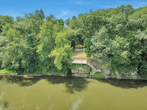 2471 Girard Turn Kankakee IL 60901