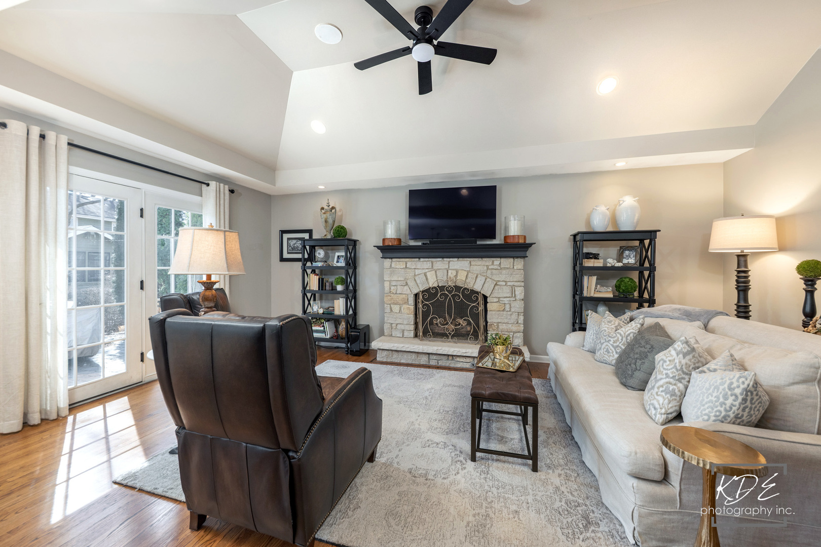 992 Belaire Court Naperville IL 60563
