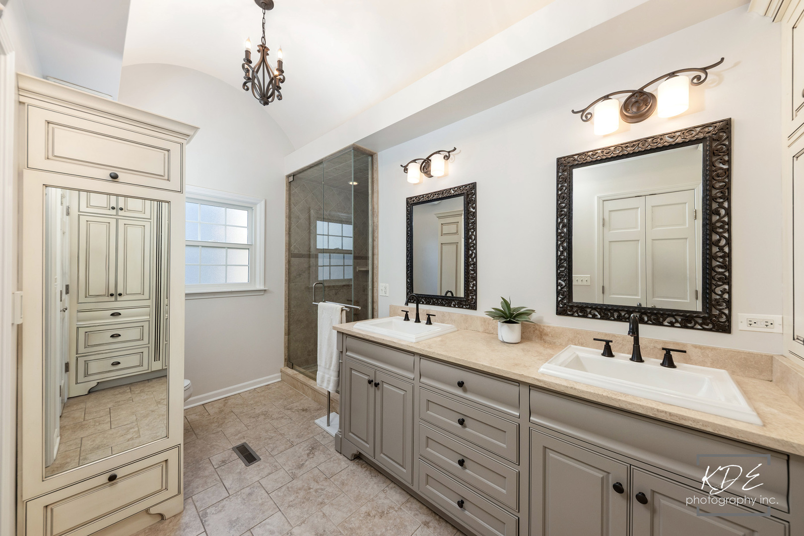 992 Belaire Court Naperville IL 60563