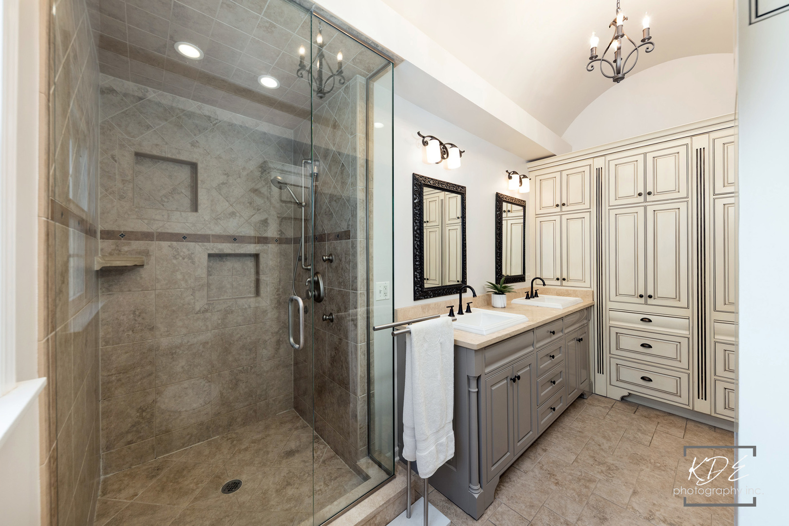 992 Belaire Court Naperville IL 60563