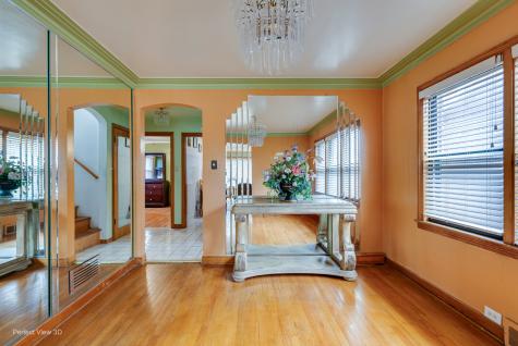9055 South Luella Avenue Chicago IL 60617