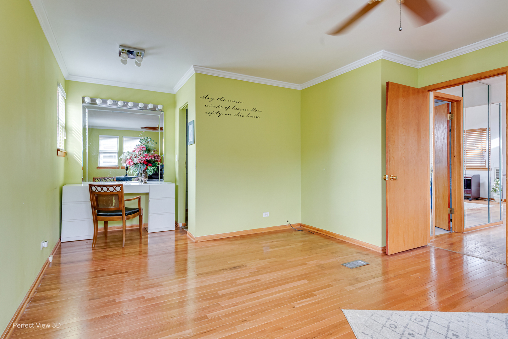 9055 South Luella Avenue Chicago IL 60617