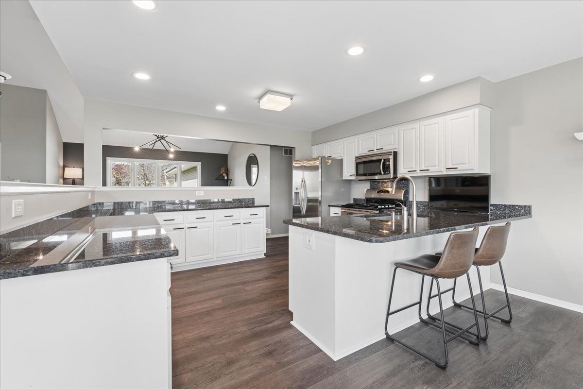 18035 Esther Drive Orland Park IL 60467