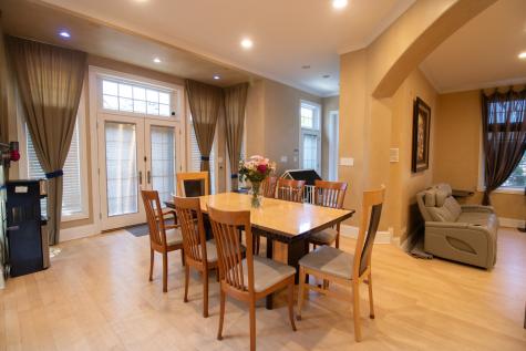 7016 North East Prairie Road Lincolnwood IL 60712