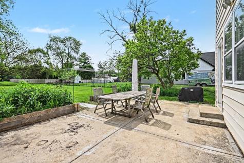 8901 Elm Avenue Burr Ridge IL 60527