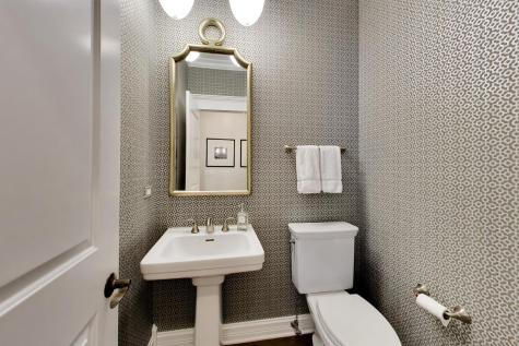 1501 Central Avenue Wilmette IL 60091